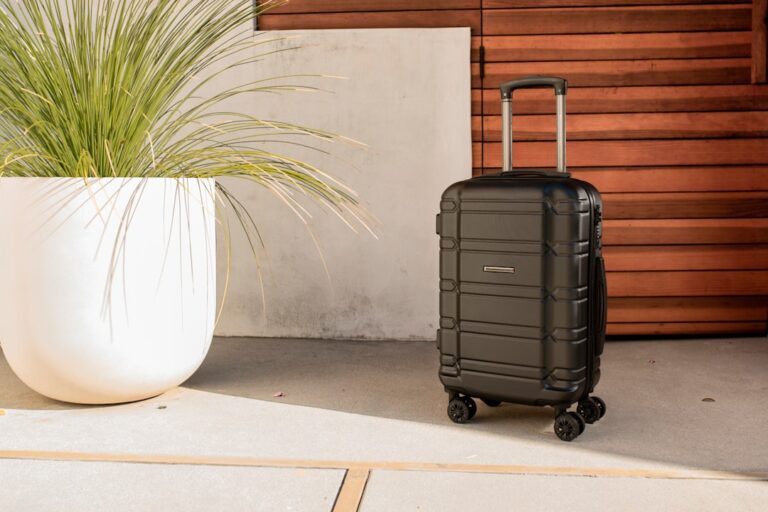 Traveling Abroad? Essential Suitcase Tips for Smooth Journeys
